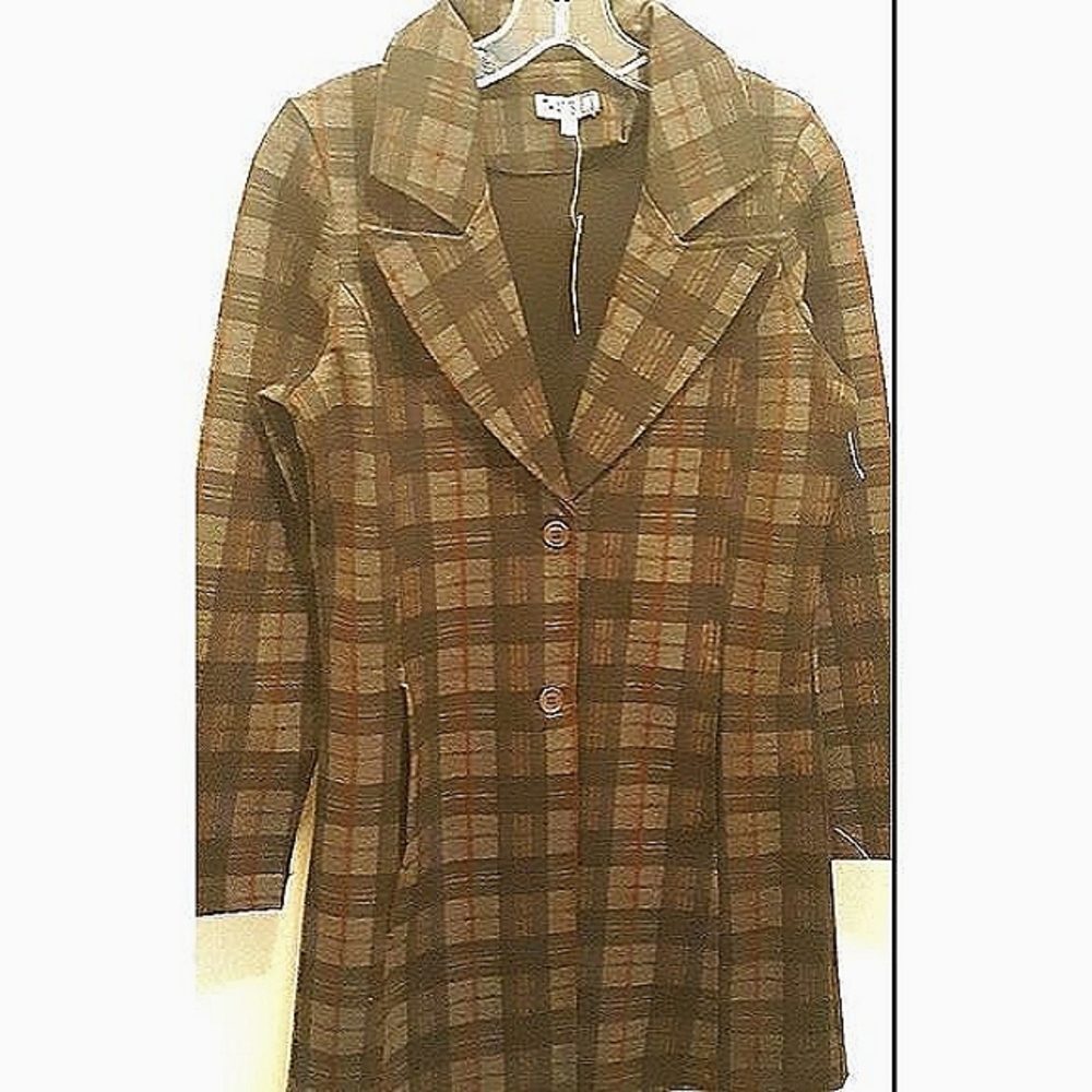 50% OFF THAT'S IT  GREY AND BURGUNDY 3/4 JACKET